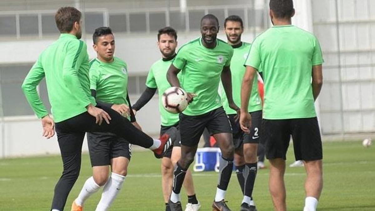 Atiker Konyaspor'da hazırlıklar eksik devam etti!