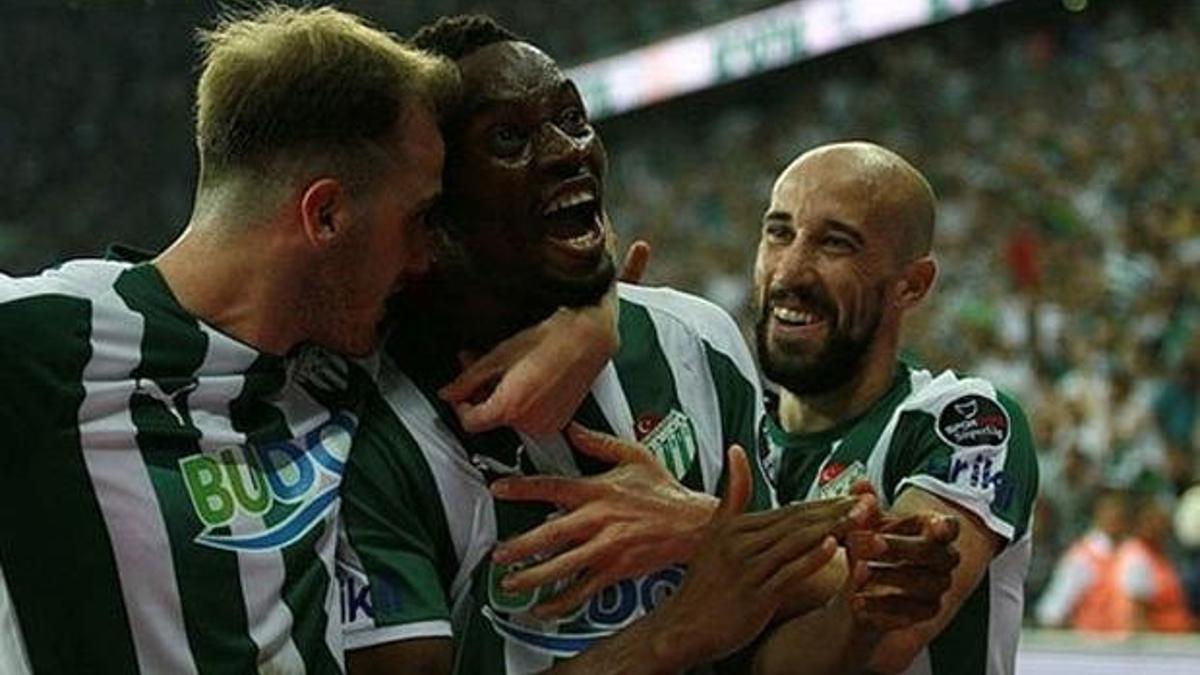 Bursaspor'da Sakho kadrodan çıkartıldı