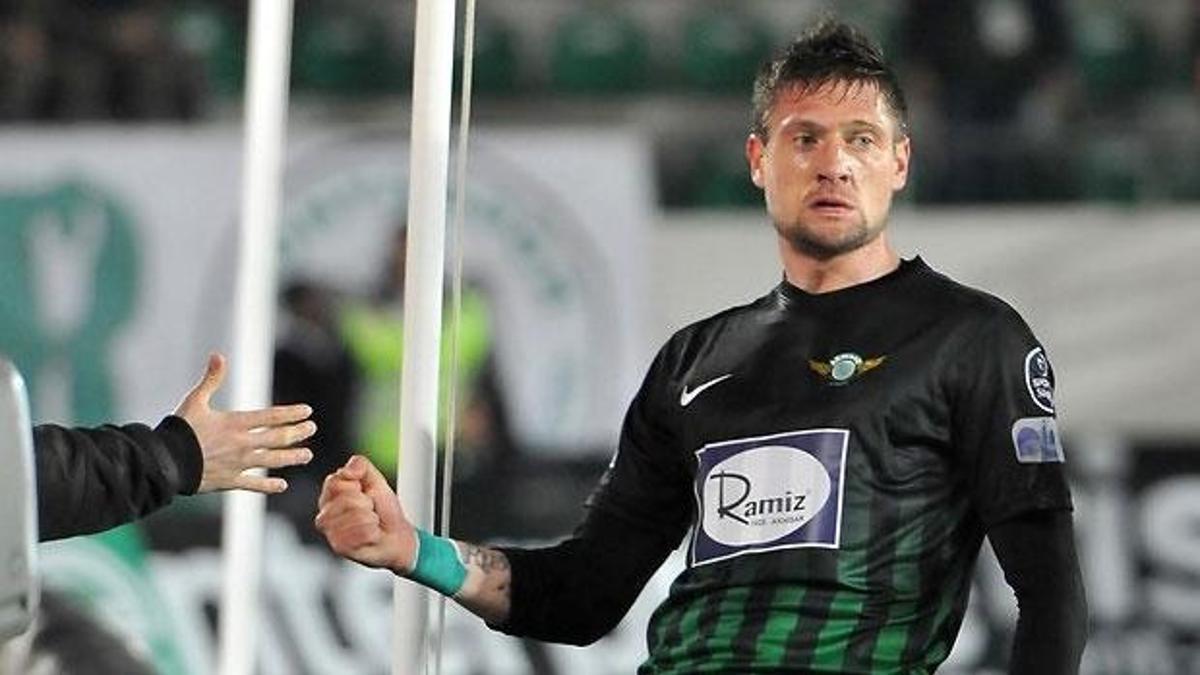 Akhisarspor, Seleznyov ile yollarını ayırma kararı aldı!