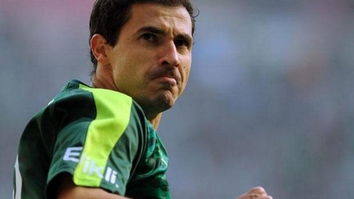 Bursaspor'da Bogdan Stancu sözleşmesini tek taraflı feshetti