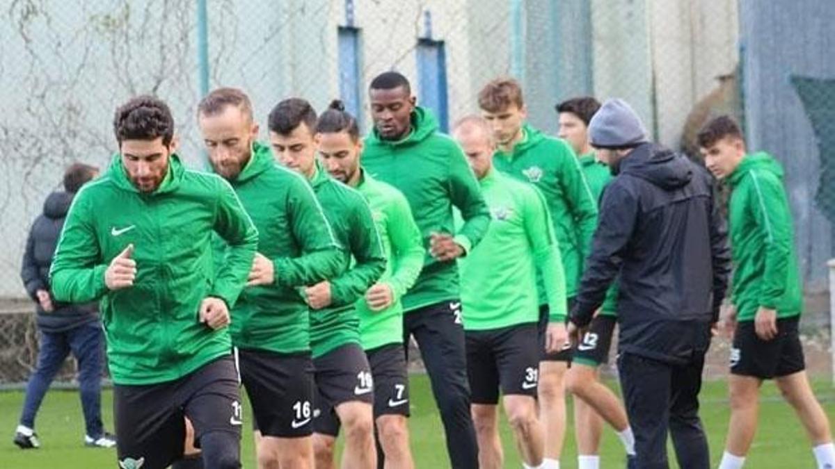 Akhisar'da transfersiz kamp!
