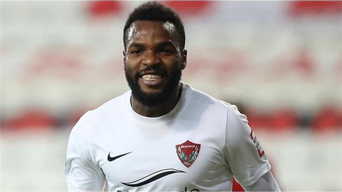 Bir maçta 4 gol attı Süper Lig'in gündemine oturdu