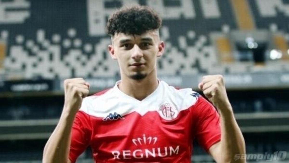 Gökdeniz Bayrakdar ve Vitor Hugo gelişmesi!