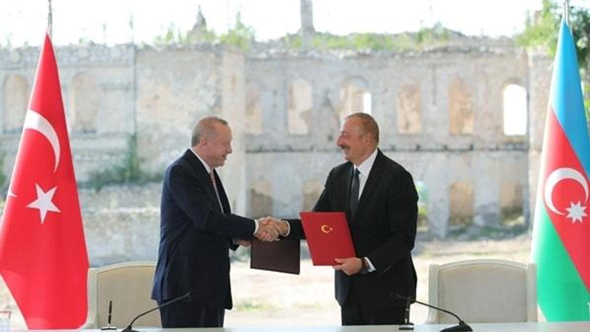 Cumhurbaşkanı Erdoğan ile Aliyev 'Şuşa Beyannamesi'ni imzaladı