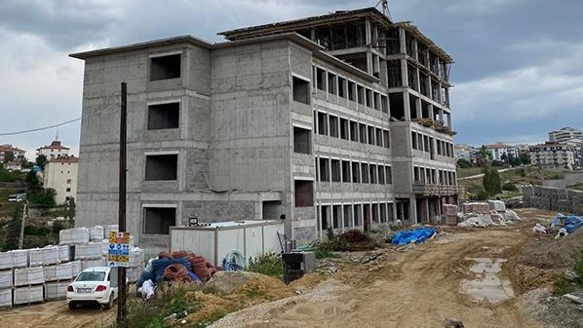 Ankara'da okul inşaatında iskele çöktü! 2 kardeş hayatını kaybetti