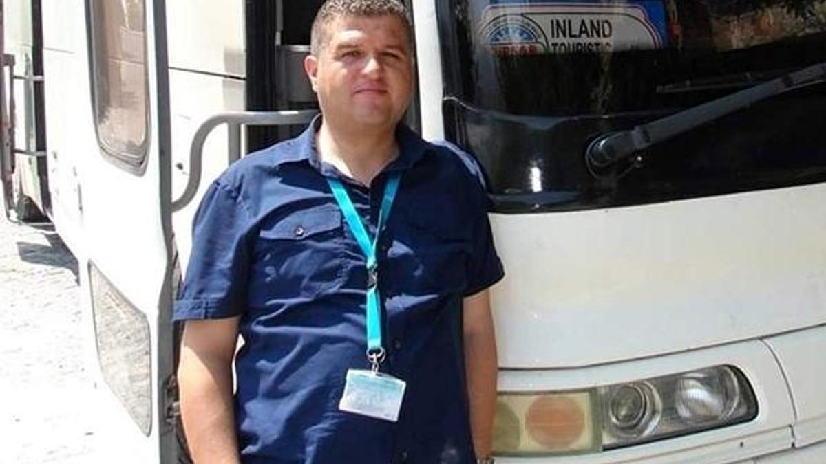 Tur rehberi, otel odasında ölü bulundu