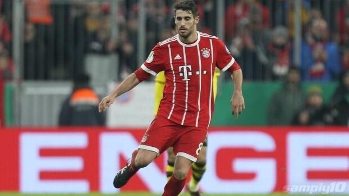 Javi Martinez'den sürpriz imza!
