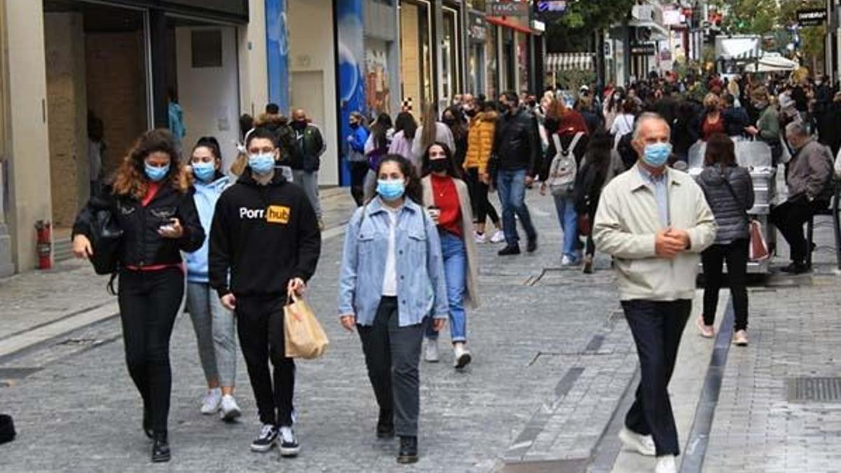 Hafta içi hafta sonu sokağa çıkma saatleri değişti mi? Sokağa çıkma kısıtlaması kalktı mı?