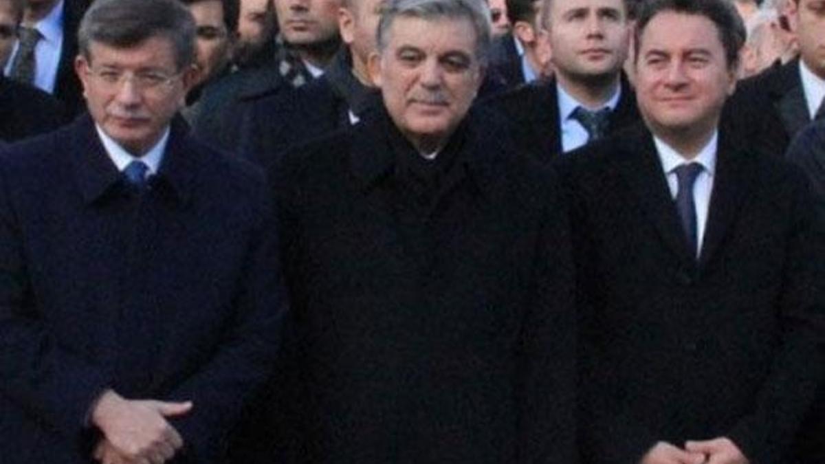 Kulislere bomba gibi düştü! Babacan, Davutoğlu, Gül...