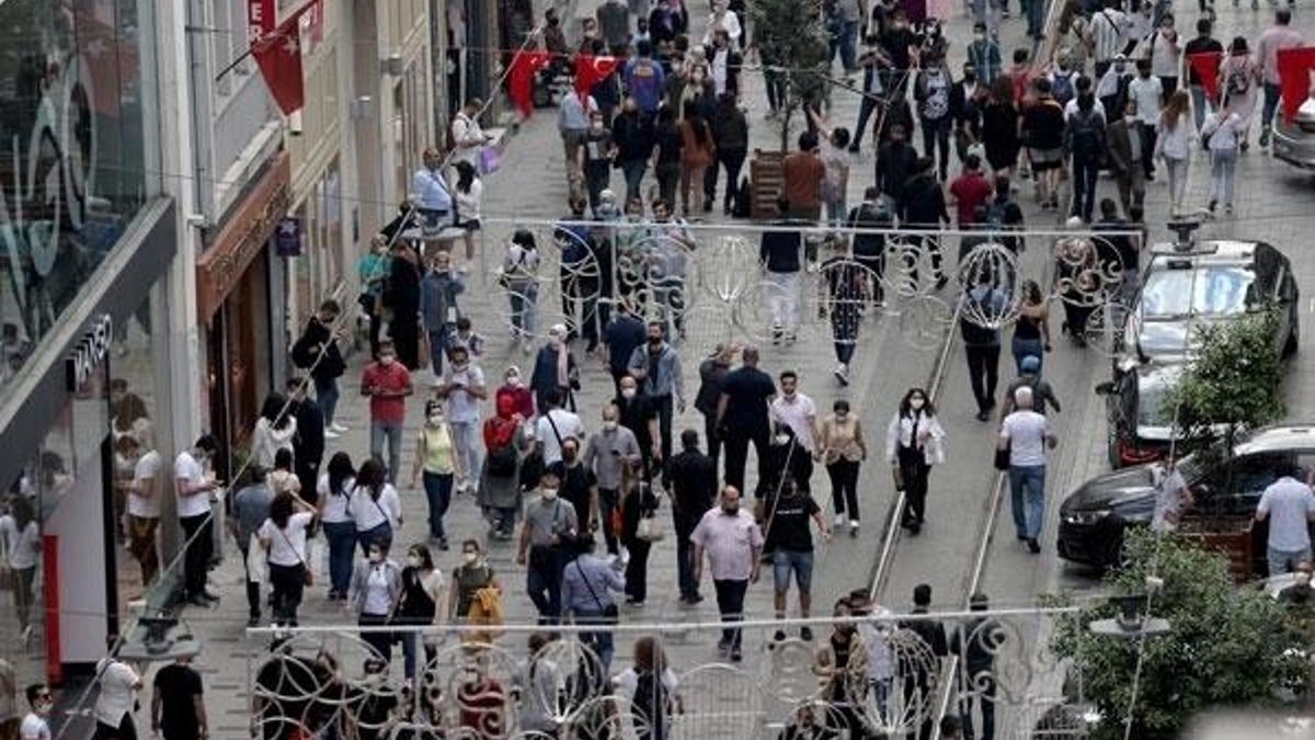 Bilim kurulu üyesinden Delta varyantı uyarısı! Temmuz ve ağustosta...