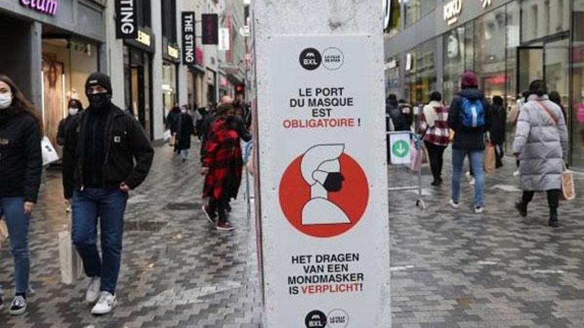 Hollanda'da kapalı alanlarda maske zorunluluğu kalktı