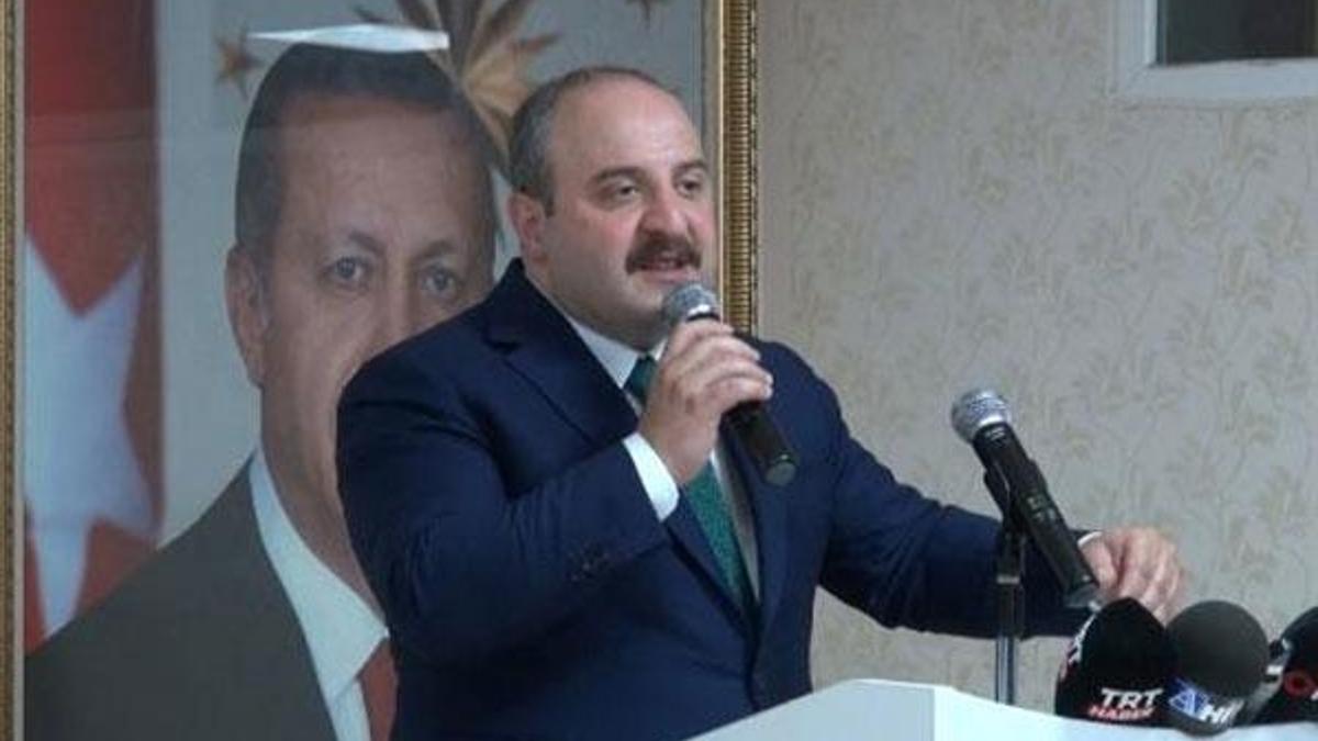 Bakan Varank'tan İmamoğlu'na tepki: Bakanımız müsilaj temizlerken o baklava açıyor