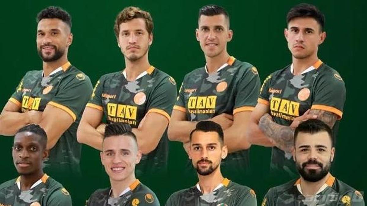 Alanyaspor'da 8 ayrılık birden