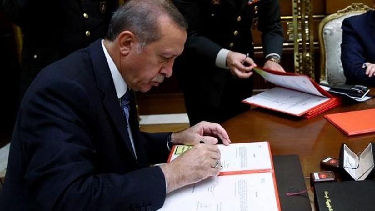 Memur ve kamu çalışanlarını kapsıyor! Kamuda yeni dönem Yüzde 20 azaltıldı