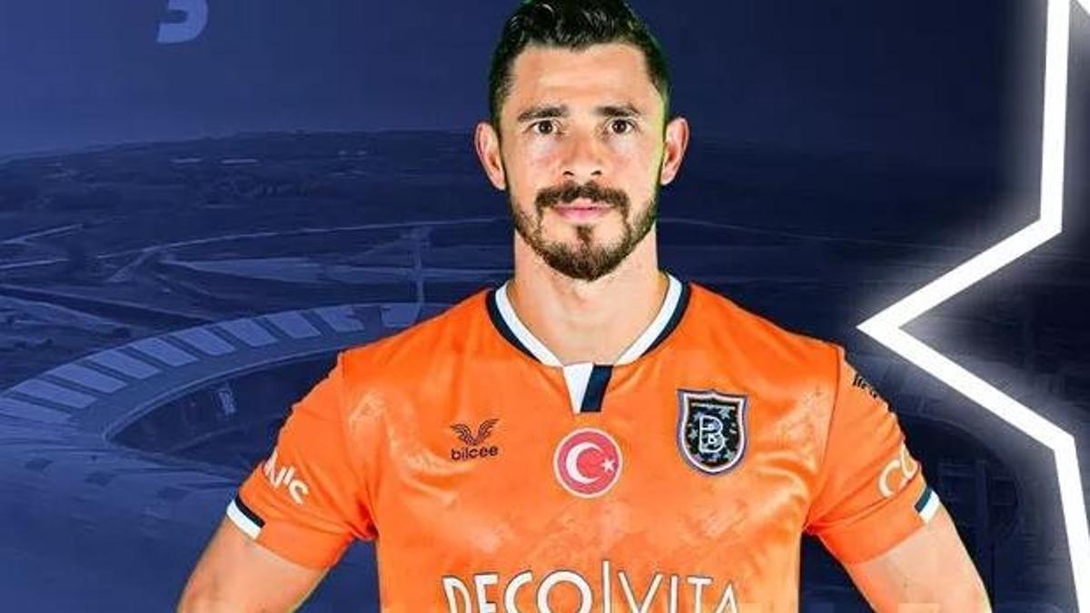 Başakşehir Giuliano ile vedalaştı