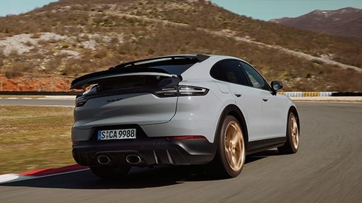 Porsche SUV ailesine 640 beygirlik üye!