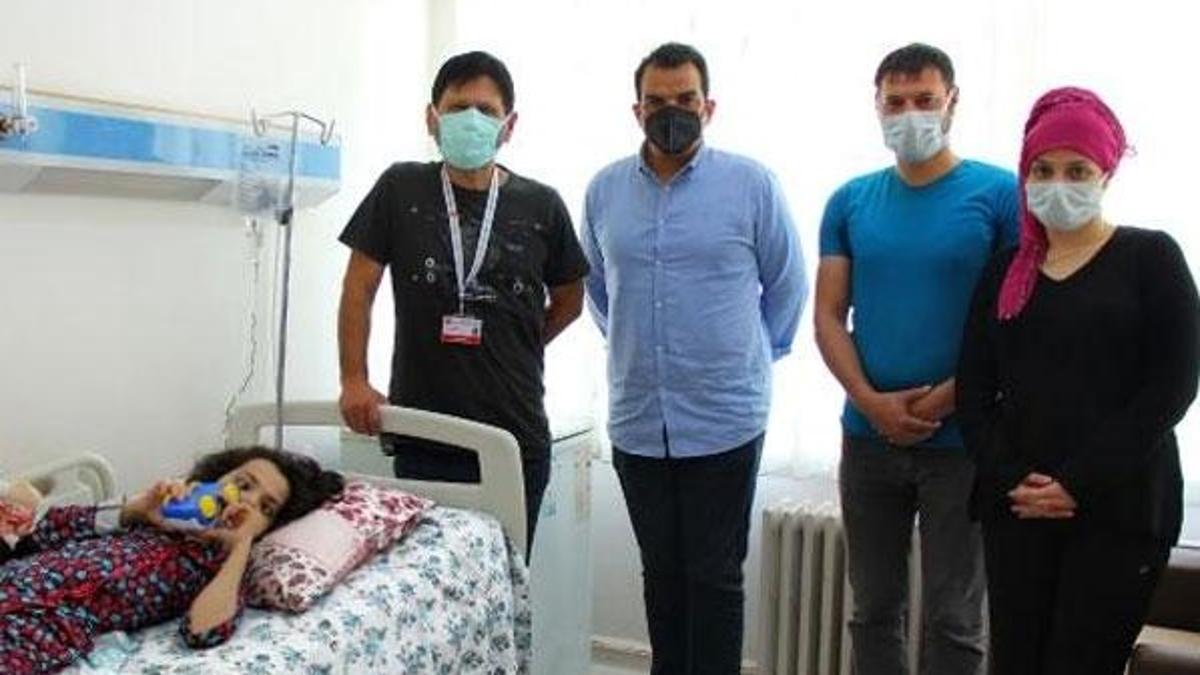 Skolyoz hastası Yağmur Ela, erken ameliyatla sağlığına kavuştu