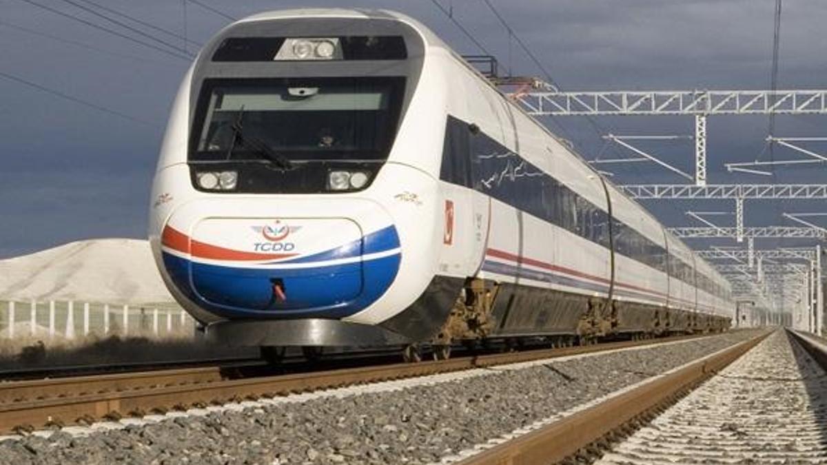 Ankara İstanbul arası hızlı tren ile kaç saat olacak, Ankara İstanbul hızlı tren bilet fiyatları belli mi?
