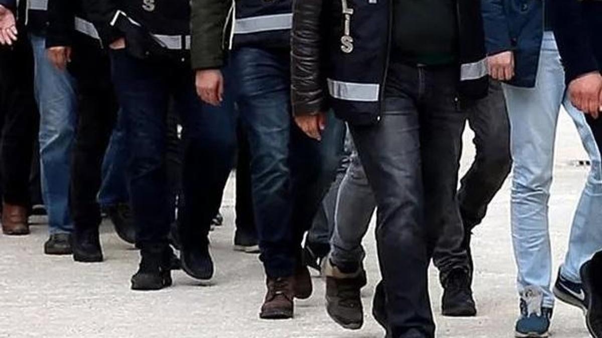 3 ilde FETÖ operasyonu!