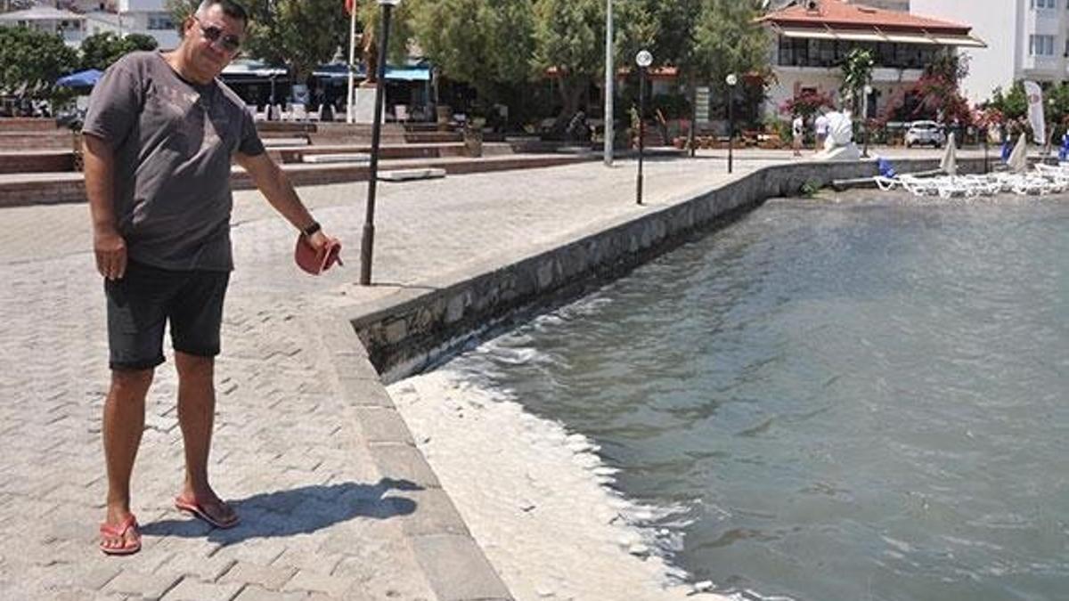 Tatil cennetinde tedirgin eden görüntü: Yağ ve deterjan karışımı...