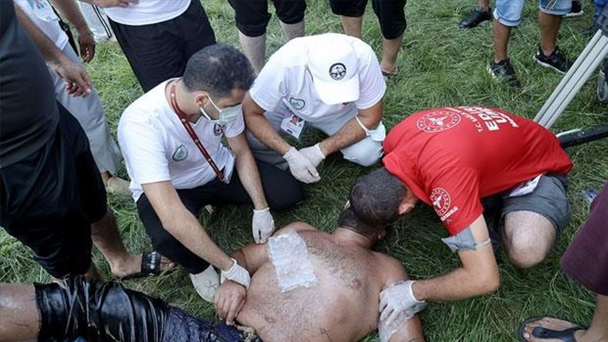 Başpehlivan Recep Kara, Kırkpınar'da baygınlık geçirdi