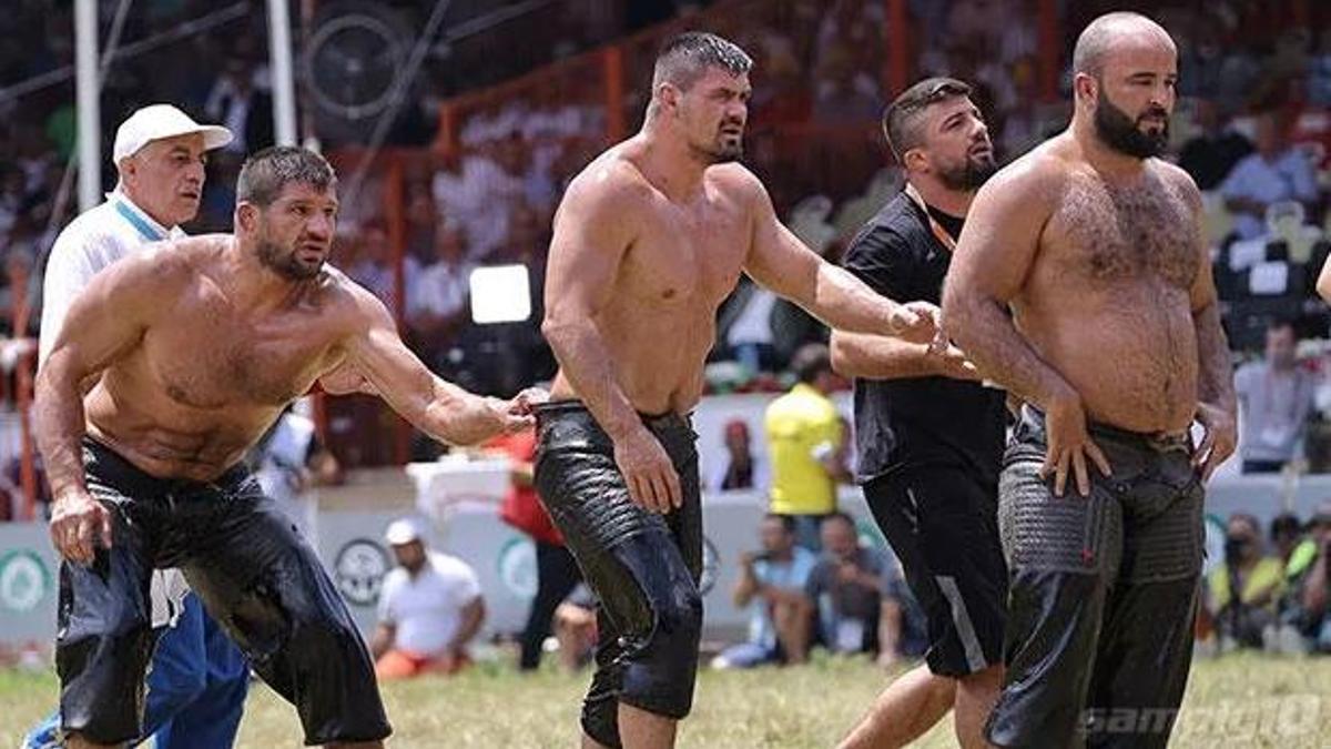 İsmail Koç ile Ali Gürbüz finalde karşı karşıya gelecek