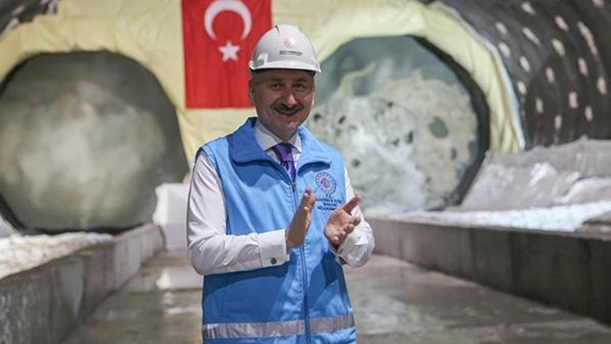 Halkalı-İstanbul Havalimanı metrosunun yüzde 60'ı tamamlandı