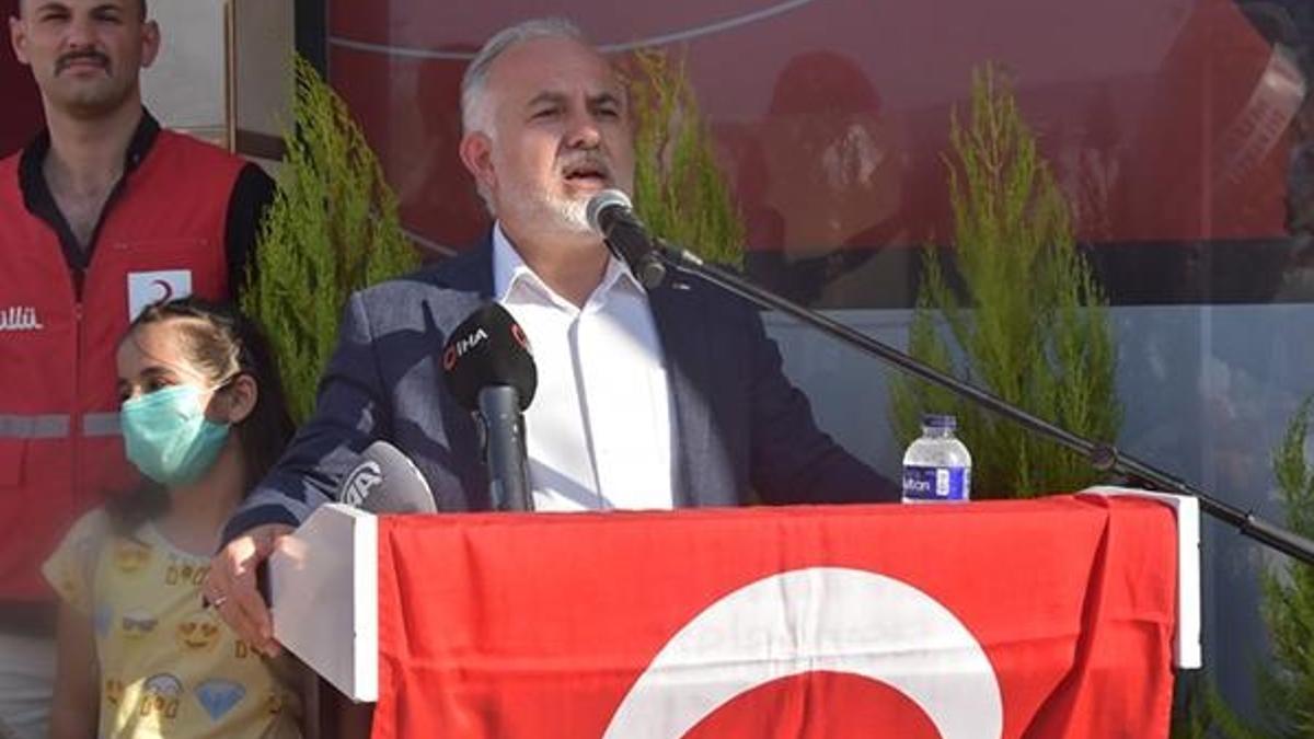 Kerem Kınık: 5.5 milyon kurban konservesi, ihtiyaç sahiplerine ulaşacak