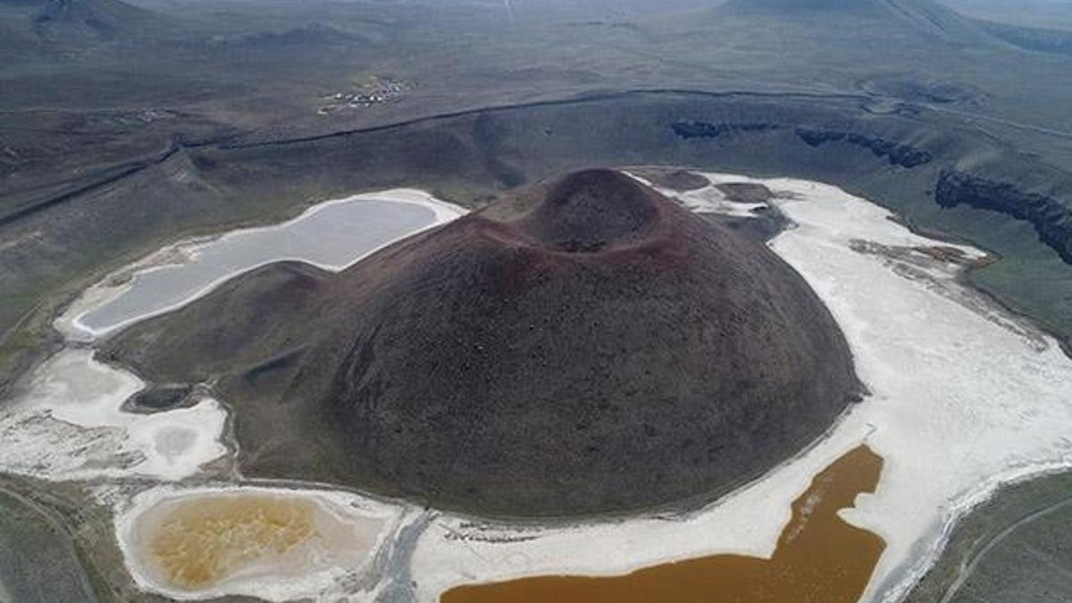 TBMM Komisyonu, Akgöl Sazlığı ve Meke Gölü'nde inceleme yaptı