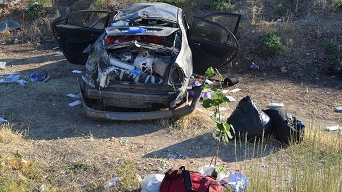 Bayram tatiline giderken kaza yaptılar: 4 yaralı