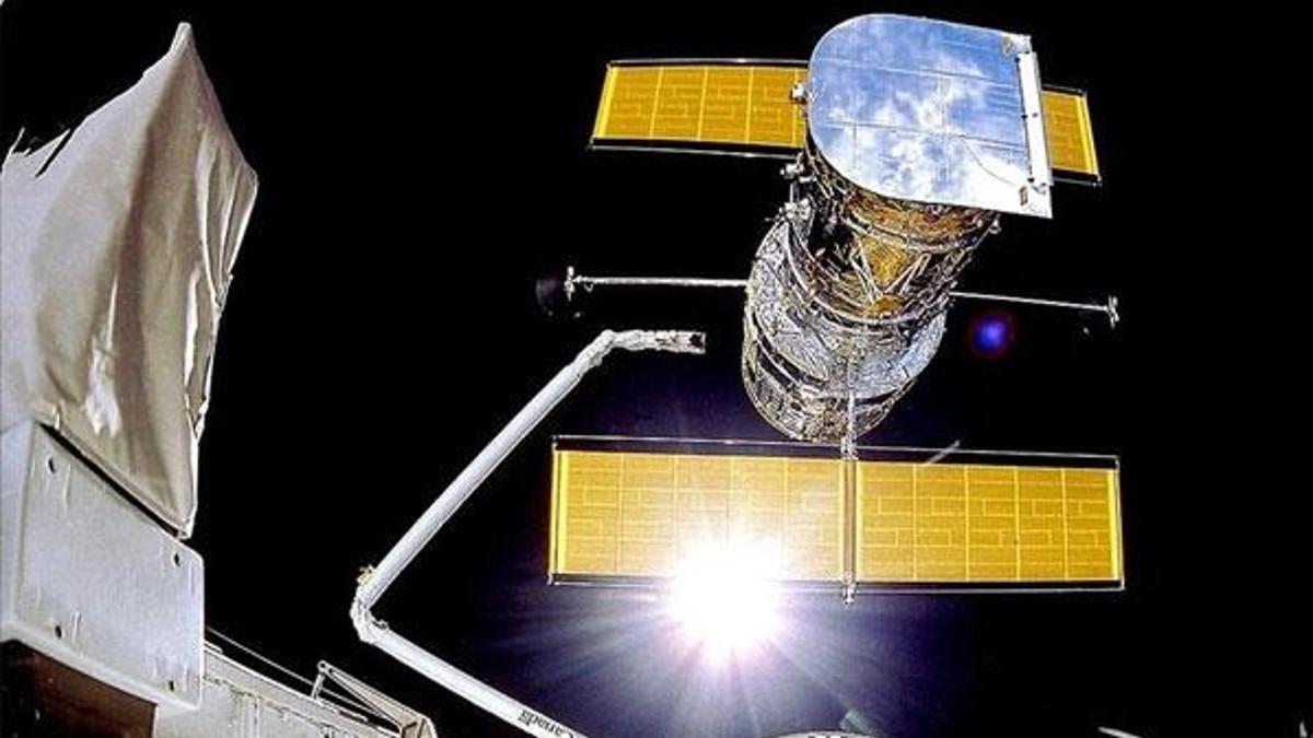 Hubble Uzay Teleskobu ile ilgili sorun çözüldü