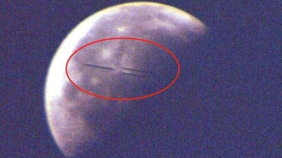 NASA'nın Ay fotoğrafı şoke etti! İlk kez görüldü, devasa UFO'lar...