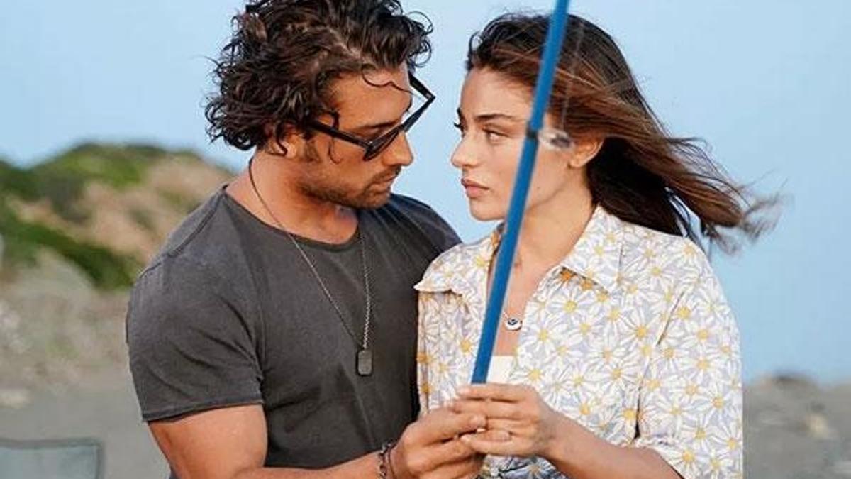 Bir dizi aşkı daha gerçek oldu! Alp Navruz ve Ayça Ayşin birlikte...