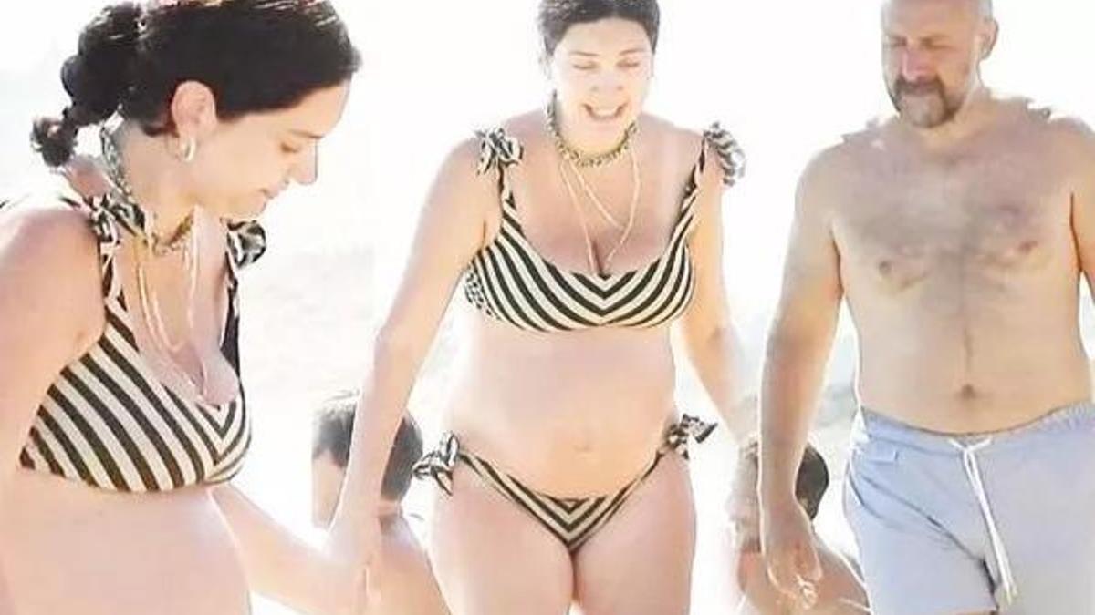 Bergüzar Korel ve Halit Ergenç'in tatilde aile saadeti