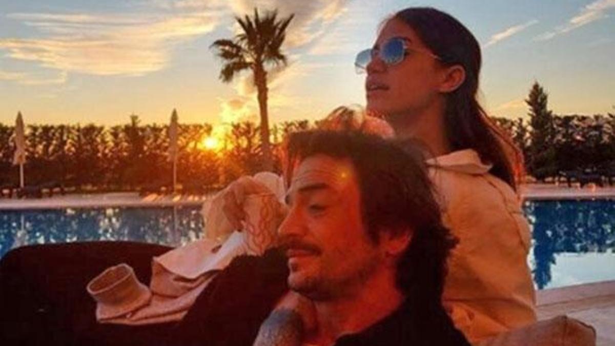 Ahmet Kural-Çağla Gizem çifti Bodrum trafiğine çözüm buldu!
