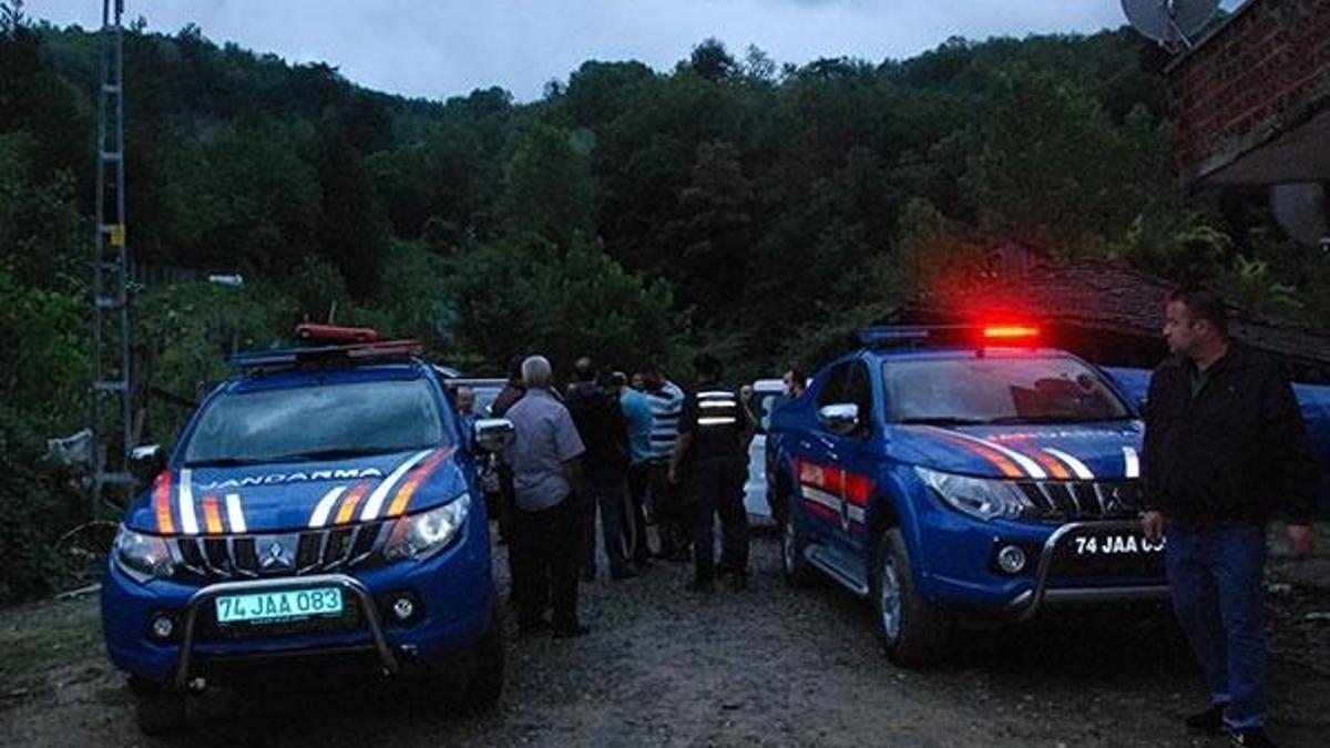 Köyü ayağa kaldıran cisim! Vali ve kaymakam hemen talimatı verdi!