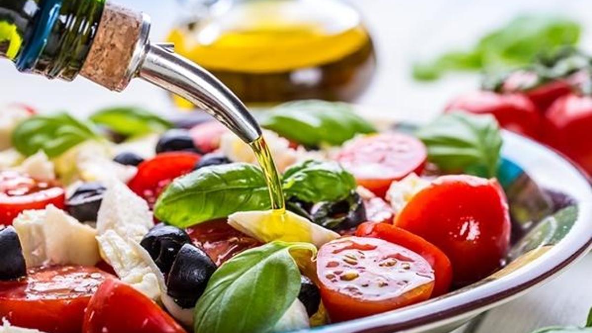Dışarıda salata tüketirken bu detaya dikkat!