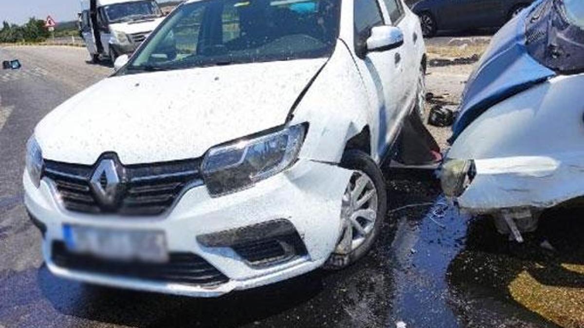 Manisa'da zincirleme kaza! Çok sayıda yaralı var