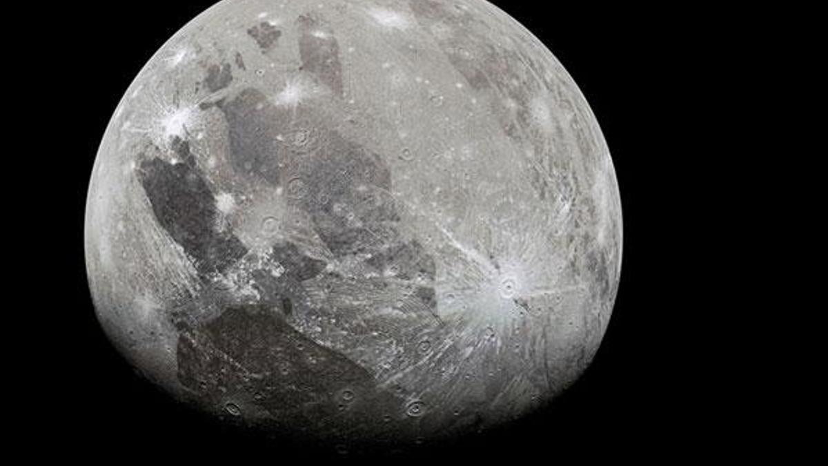 Jüpiter'in en büyük uydusu Ganymede'de su buharı bulundu