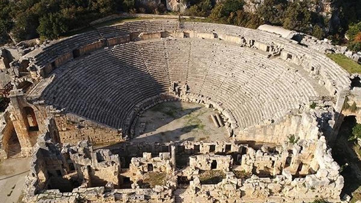 Prof. Dr. Çevik: Myra, Anadolu'nun 'Pompei'si