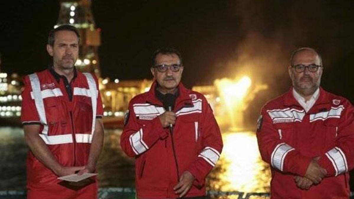 Bakan Dönmez: 5 kuyumuzda 140 adet gaz ve su numunesini analiz ettik