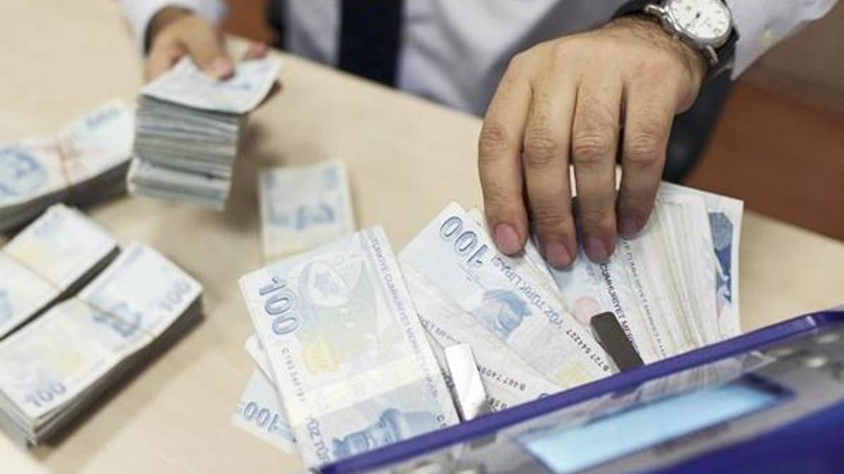 Bankada hesabı olan herkesi ilgilendiriyor! Değişti ve resmen duyuruldu