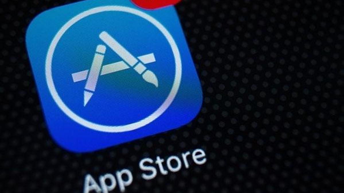 Apple, aşı karşıtı uygulamayı kaldırdı!