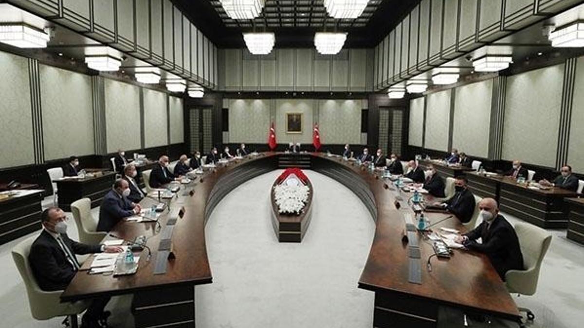 Cumhurbaşkanlığı Kabine toplantısı ile ilgili flaş karar!