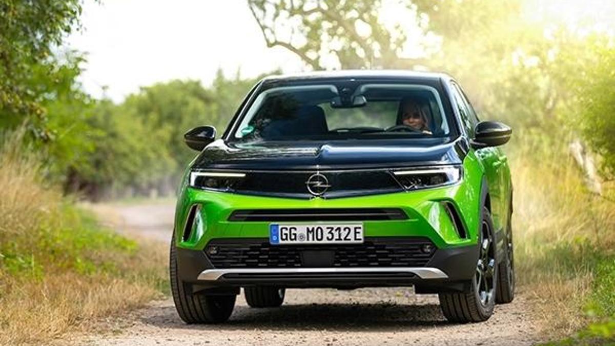 Opel tamamen elektrikleniyor