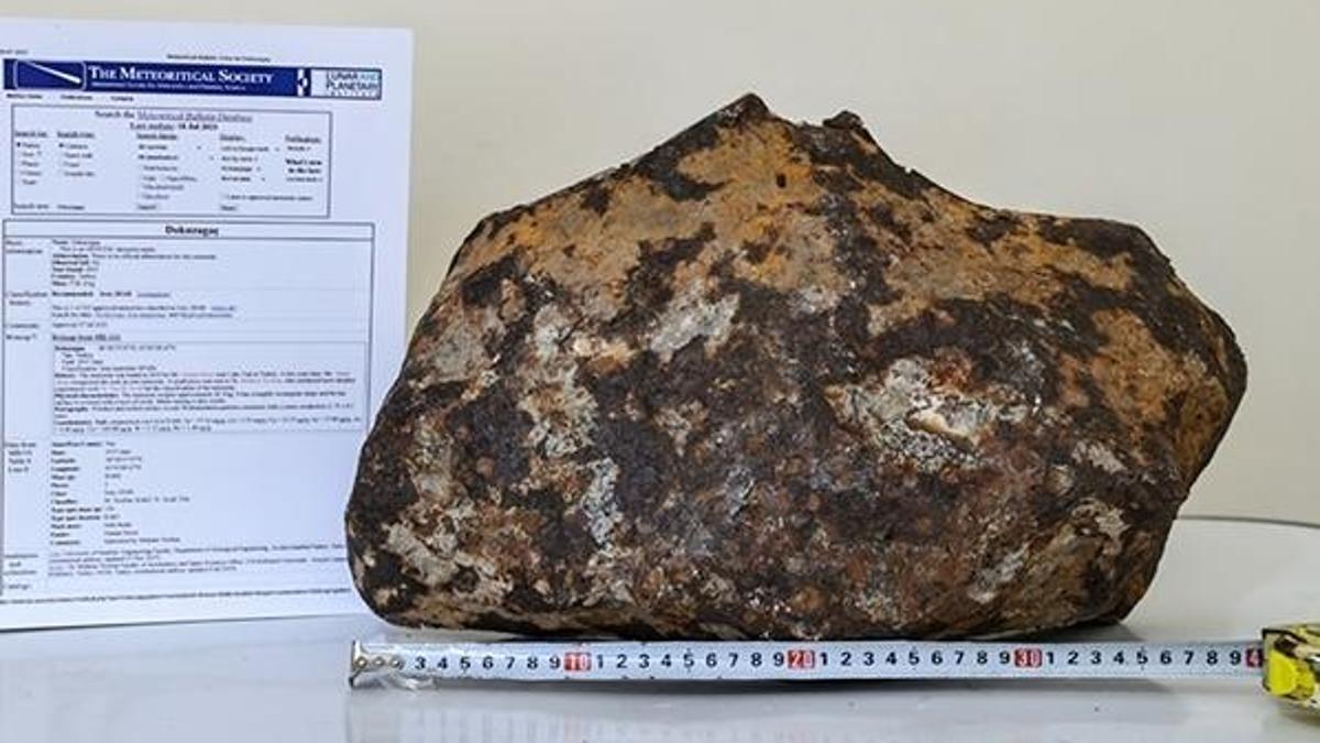 Van'da bulunan göktaşı Uluslararası Meteorit Veri Bülteni'ne işlendi