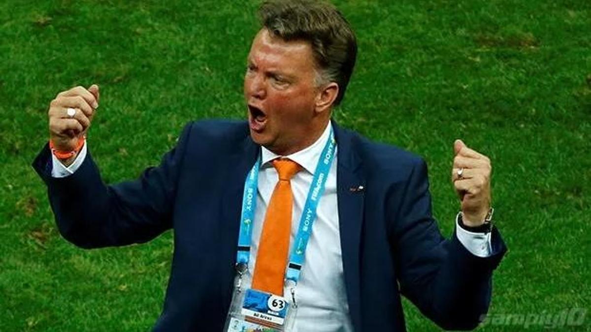 Louis van Gaal üçüncü kez Hollanda Milli Takımı'nda