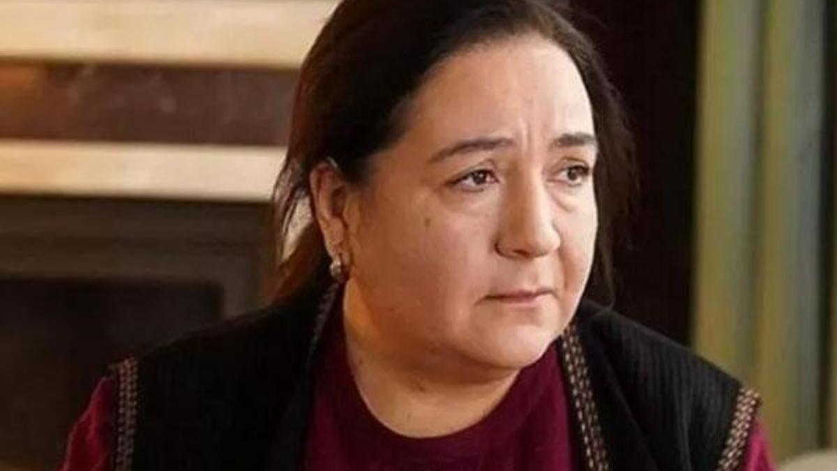 Hülya Duyar'dan güzel haber geldi!