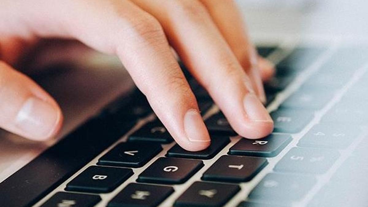 Polisten yakın tarihte açılan sosyal medya hesapları için uyarı