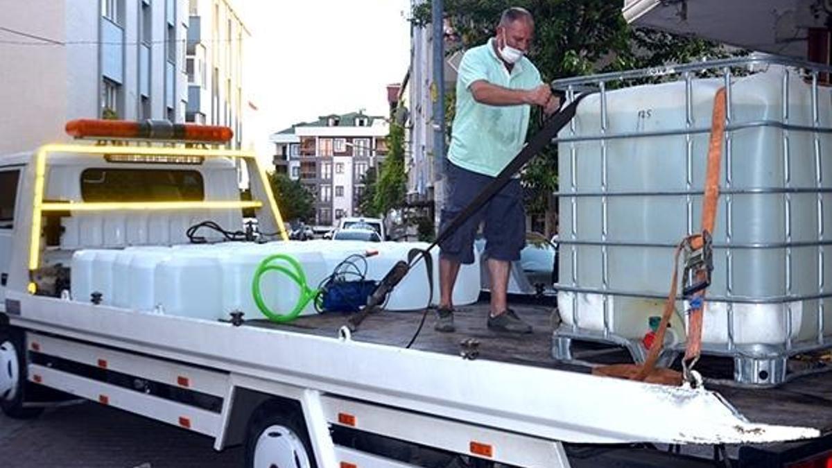 Binadakileri 'deterjan üretiyoruz' diyerek kandırdılar! Sahte içki operasyonu